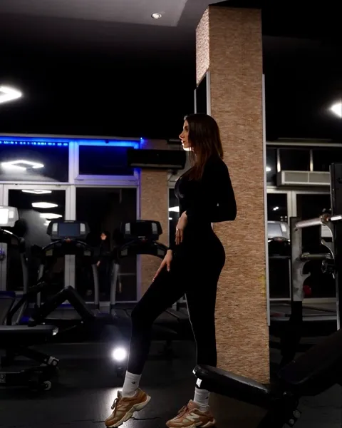 Instagram objava: Teretana Fitness Factory III noću